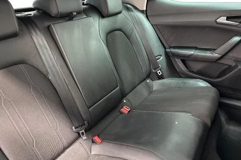 KJ24NYG CUPRA Leon 1.5 TSI V1 Euro 6 (s/s) 5dr Thumbnail #10