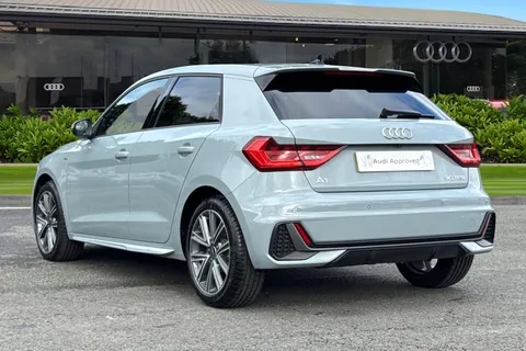 KT74NUB Audi A1 S line 30 TFSI 116 PS S tronic Thumbnail #3