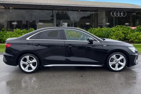 GJ21PXP Audi A3 S line 35 TFSI 150 PS S tronic Thumbnail #4