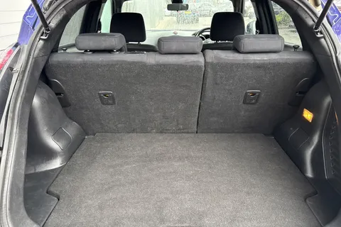 DX16UVL Nissan Juke 1.2 DIG-T N-Connecta Euro 6 (s/s) 5dr Thumbnail #7