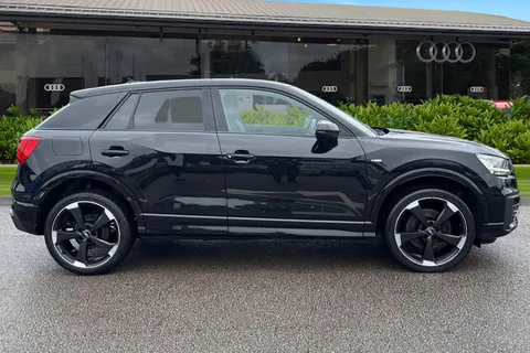 YF20YJL Audi Q2 Black Edition 30 TFSI 116 PS 6-speed Thumbnail #4