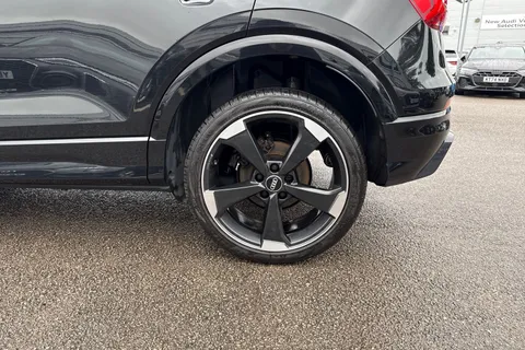 YF20YJL Audi Q2 Black Edition 30 TFSI 116 PS 6-speed Thumbnail #10