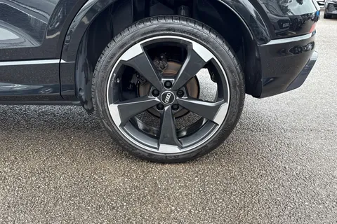 YF20YJL Audi Q2 Black Edition 30 TFSI 116 PS 6-speed Thumbnail #11