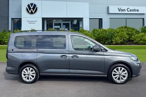 DG74EAC Volkswagen Caddy Maxi 2.0 TDI 122 Life 5dr DSG Thumbnail #4