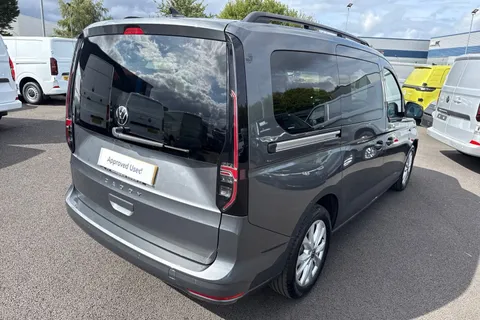 DG74EAC Volkswagen Caddy Maxi 2.0 TDI 122 Life 5dr DSG Thumbnail #32