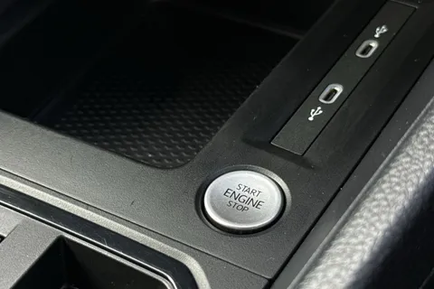 DG74EAC Volkswagen Caddy Maxi 2.0 TDI 122 Life 5dr DSG Thumbnail #41