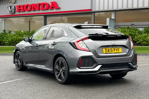 DA19PYF Honda Civic 1.0 VTEC Turbo 126 SR 5dr Thumbnail #3