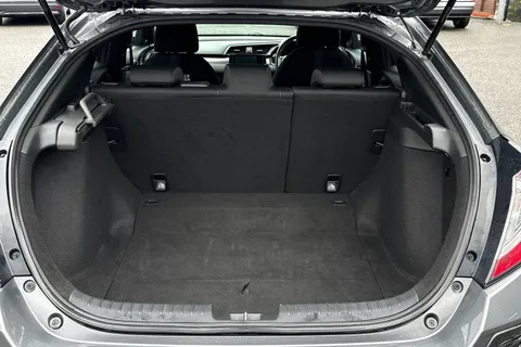 DA19PYF Honda Civic 1.0 VTEC Turbo 126 SR 5dr Thumbnail #9