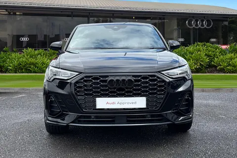 PK25FGG Audi Q3 Black Edition 35 TDI  150 PS S tronic Thumbnail #6