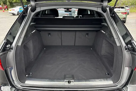 PN22LFX Audi A4 Avant Avant Black Edition 35 TDI  163 PS S tronic Thumbnail #7