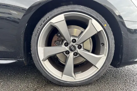 PN22LFX Audi A4 Avant Avant Black Edition 35 TDI  163 PS S tronic Thumbnail #10