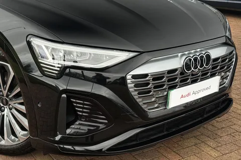 KY24TDO Audi Q8 e-tron S line 55 e-tron quattro 300,00 kW Thumbnail #9