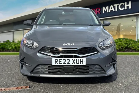 RE22XUH Kia Ceed 1.5 T-GDi 3 Euro 6 (s/s) 5dr Thumbnail #6