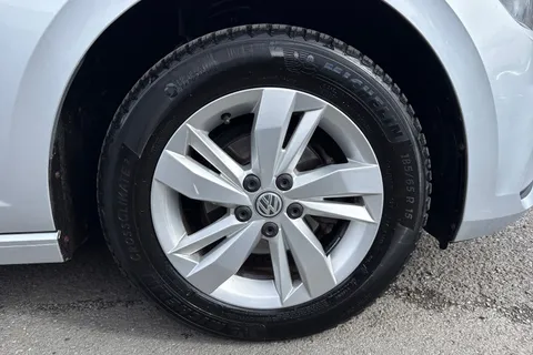 DU68MHJ Volkswagen Polo 1.0 TSI 95 SE 5dr ⭐Front & Rear Parking Sensors⭐ Thumbnail #10