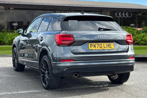 PK70LHE Audi Q2 Black Edition 30 TFSI 116 PS 6-speed Thumbnail #3