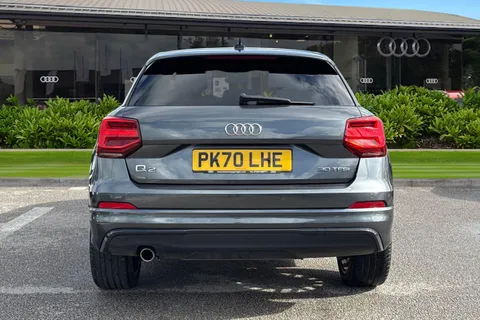 PK70LHE Audi Q2 Black Edition 30 TFSI 116 PS 6-speed Thumbnail #5