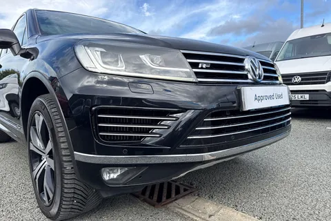 LD64LGU Volkswagen Touareg 3.0 V6 TDI BlueMotion Tech 262 R-Line 5dr Tip Auto Thumbnail #9