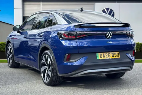 DA25BSO Volkswagen ID.5 128kW Max Pro 77kWh 5dr Auto | Heat Pump | Area View Camera | DCC | Sports Thumbnail #3