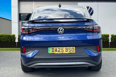 DA25BSO Volkswagen ID.5 128kW Max Pro 77kWh 5dr Auto | Heat Pump | Area View Camera | DCC | Sports Thumbnail #5