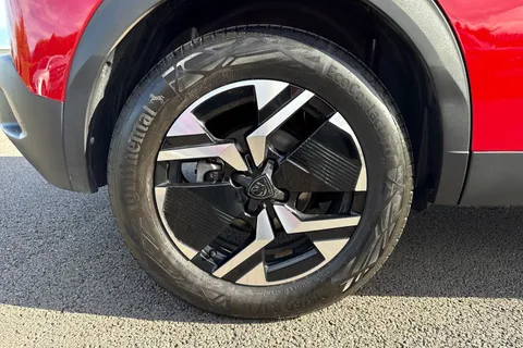 DA24JZC PEUGEOT e-2008 50kWh Allure Auto 5dr (7kW Charger) Thumbnail #11