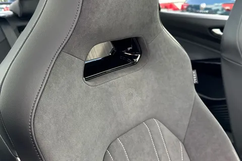 DA25BSO Volkswagen ID.5 128kW Max Pro 77kWh 5dr Auto | Heat Pump | Area View Camera | DCC | Sports Thumbnail #38