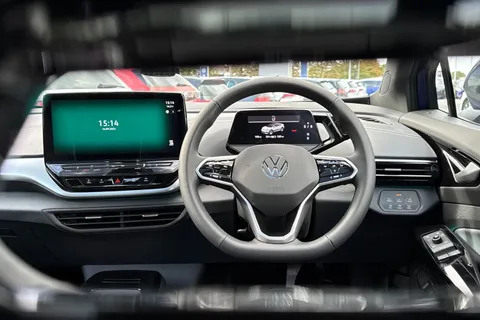 DA25BSO Volkswagen ID.5 128kW Max Pro 77kWh 5dr Auto | Heat Pump | Area View Camera | DCC | Sports Thumbnail #42