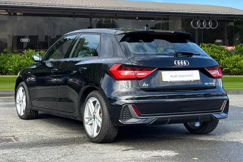 PF72NUY Audi A1 S line 35 TFSI 150 PS S tronic Thumbnail #3