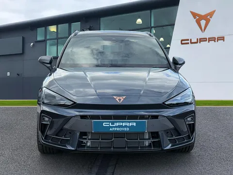 KW25OKU CUPRA Leon 1.5 eTSI 150 V3 5dr DSG ** DELIVERY MILEAGE** Thumbnail #6