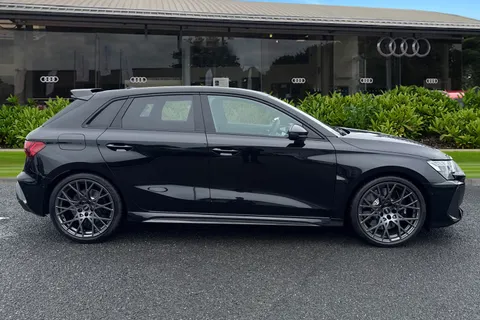 SW25NCC Audi RS 3 RS 3 Sportback Carbon Black 400 PS S tronic Thumbnail #4