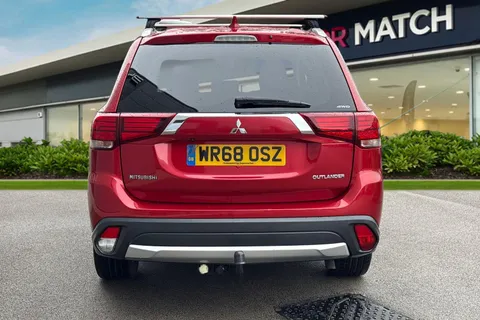 WR68OSZ Mitsubishi Outlander 2.2 DI-D Juro 4WD Euro 6 (s/s) 5dr Thumbnail #5