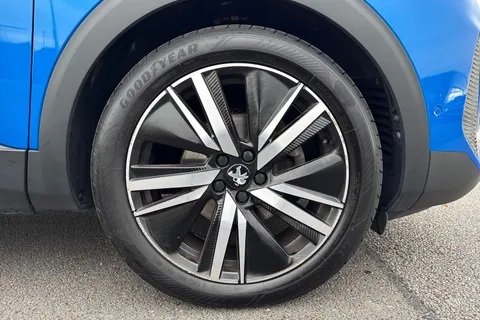 DA22VFP PEUGEOT 3008 1.2 PureTech GT Premium EAT Euro 6 (s/s) 5dr Thumbnail #7