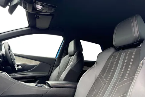 DA22VFP PEUGEOT 3008 1.2 PureTech GT Premium EAT Euro 6 (s/s) 5dr Thumbnail #11