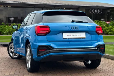 BJ71KYT Audi Q2 S line 30 TFSI 110 PS 6-speed Thumbnail #3