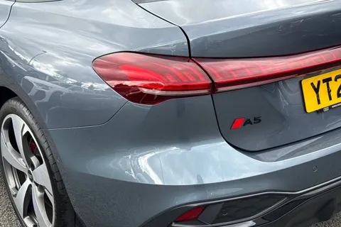 YT25AKK Audi A5 Edition 1 TDI quattro 204 PS S tronic Thumbnail #8