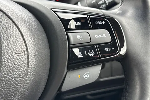 RF74BWC Honda HR-V 1.5 eHEV Advance 5dr CVT Thumbnail #40