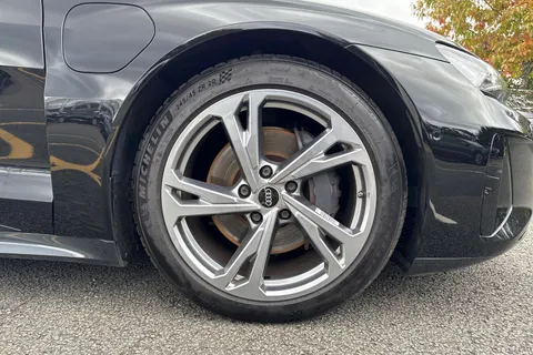 ND22RYY Audi e-tron GT 93.4kWh Auto quattro 4dr Thumbnail #10