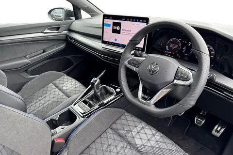 Volkswagen Golf 1.5 TSI Black Edition Euro 6 (s/s) 5dr Thumbnail #14