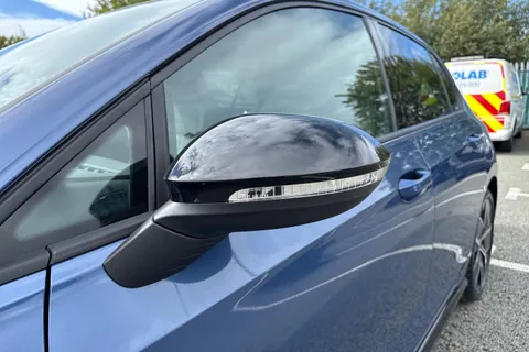 Volkswagen Golf 1.5 TSI Black Edition Euro 6 (s/s) 5dr Thumbnail #32