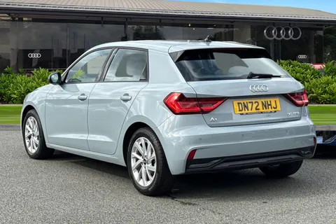 DN72NHJ Audi A1 Sport 30 TFSI 110 PS 6-speed Thumbnail #3