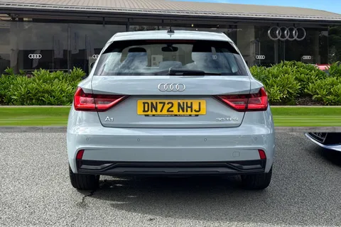 DN72NHJ Audi A1 Sport 30 TFSI 110 PS 6-speed Thumbnail #5