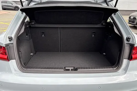 DN72NHJ Audi A1 Sport 30 TFSI 110 PS 6-speed Thumbnail #7