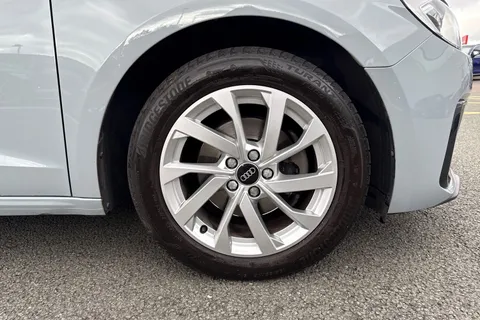 DN72NHJ Audi A1 Sport 30 TFSI 110 PS 6-speed Thumbnail #10