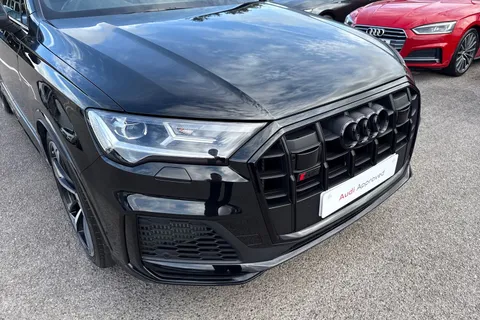 GV22OMU Audi SQ7 Black Edition TFSI 507 PS tiptronic Thumbnail #9