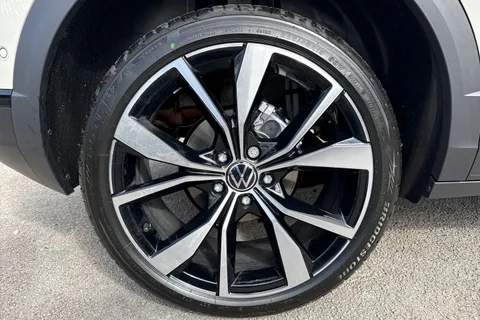  Volkswagen T-Roc 1.5 TSI Style Design DSG Euro 6 (s/s) 5dr Thumbnail #13