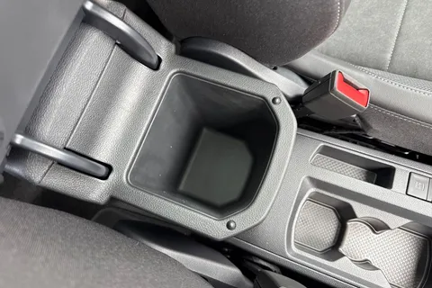  Volkswagen T-Roc 1.5 TSI Style Design DSG Euro 6 (s/s) 5dr Thumbnail #42