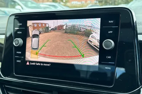  Volkswagen T-Roc 1.5 TSI Style Design DSG Euro 6 (s/s) 5dr Thumbnail #46