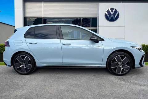 Volkswagen Golf 1.5 eTSI MHEV R-Line DSG Euro 6 (s/s) 5dr Thumbnail #4
