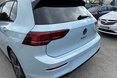 Volkswagen Golf 1.5 eTSI MHEV R-Line DSG Euro 6 (s/s) 5dr Thumbnail #8