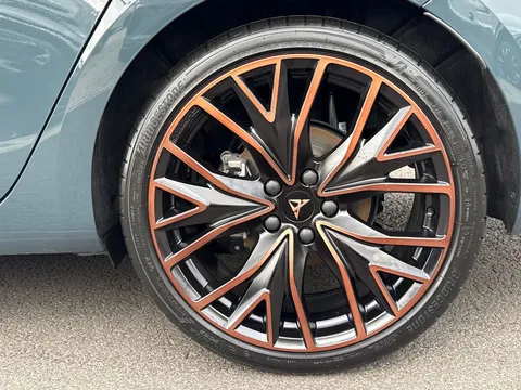 KW25OLJ CUPRA Leon 1.5 eTSI 150 V3 5dr DSG Thumbnail #7