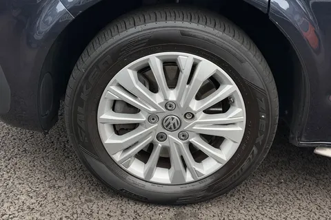 KY21YXP Volkswagen Caravelle 2.0 TDI Executive 204 5dr DSG Thumbnail #7